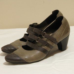 Two Tone Leather Fidji Mary Janes